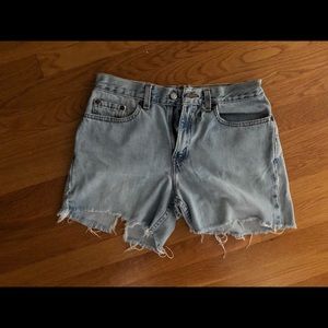 Vintage Levi’s Jean Shorts